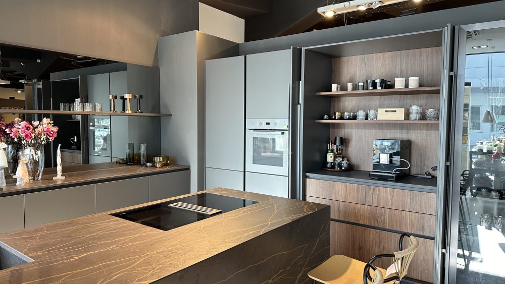 Kuhinja Häcker AV6000 + Dekton teh. kamen - Image 3