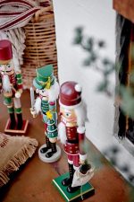 Okrasna figura hrestač 38 cm - Image 2
